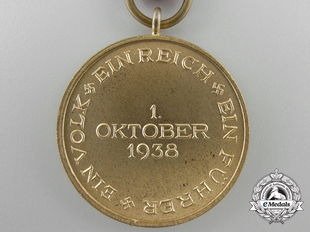 a_commemorative_medal_for1_october1938_with_case_a_4719