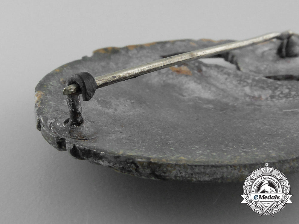 six_second_war_german_medals,_awards,_and_badges_a_4725