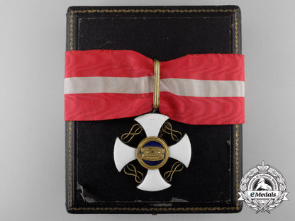 italy,_kingdom._an_order_of_the_crown,_iii_class_commander_with_case_a_4784