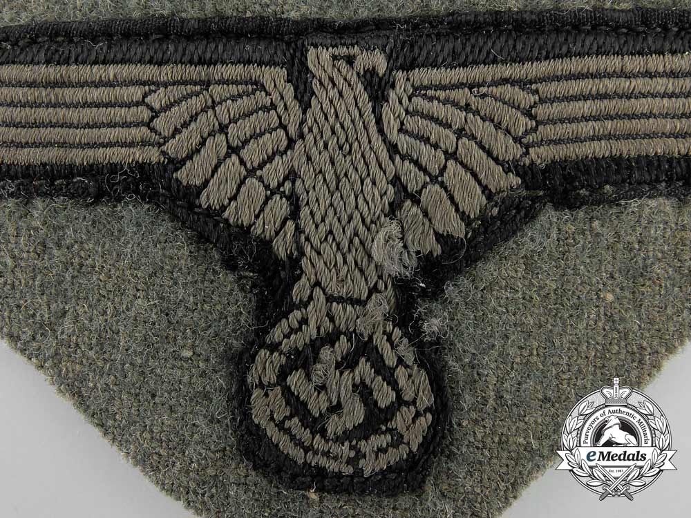 an_ss_em/_nco's_sleeve_eagle_with_piece_of_tunic_a_4881