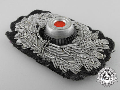 a_set_of_army_officer_visor_wreath&_eagle_insignia_a_4900