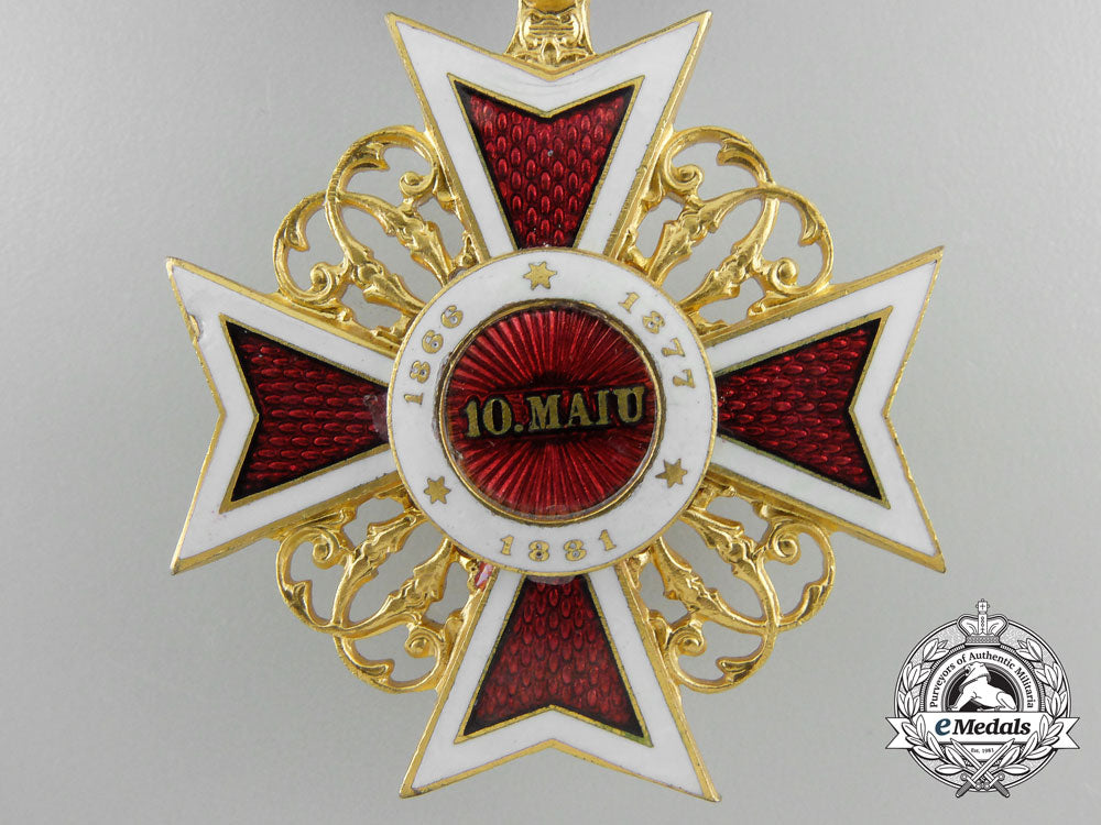 an_order_of_the_romanian_crown;_officers_cross1881-1932_with_case_a_5137