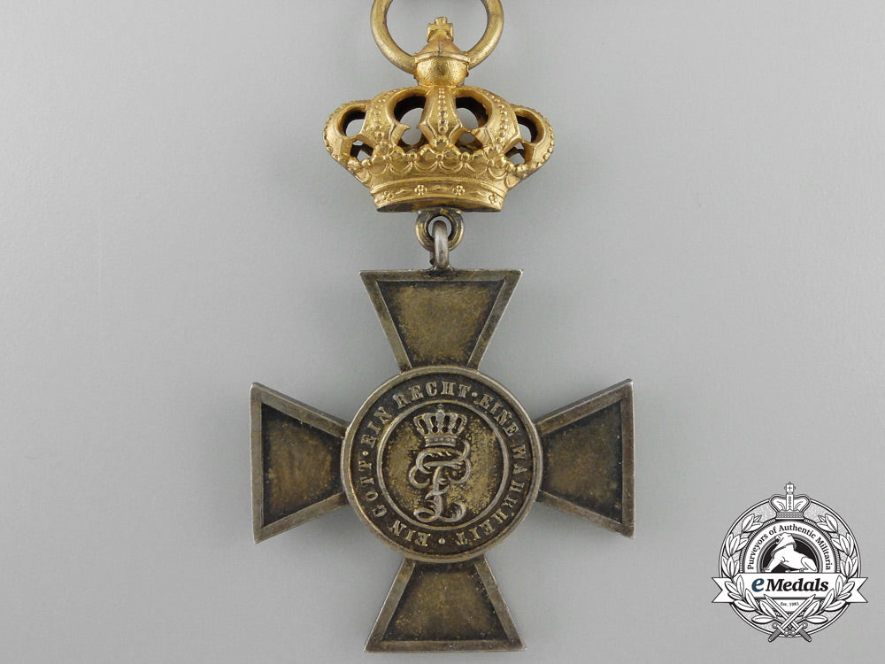 oldenburg,_grand_duchy._a_house&_merit_order_of_peter_friedrich_ludwig,_i_class_honour_cross_with_golden_crown,_c.1917_a_5183
