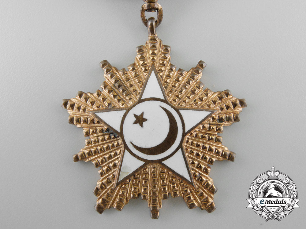 an_order_of_khidmet(_tamgha-_i-_khidmat);_third_class_a_5297