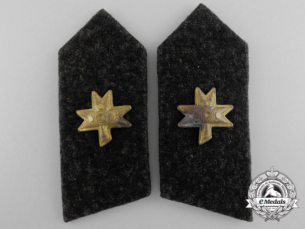 a_set_of_second_war_croatian_armoured_corps_collar_tabs_a_5376