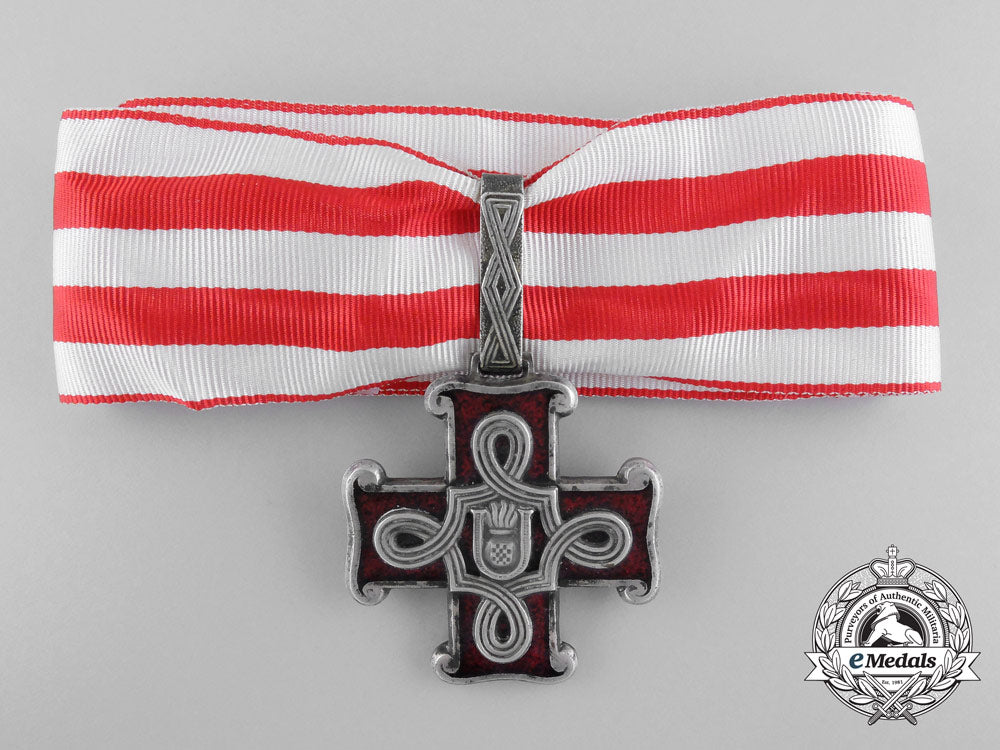 a_croatian_order_of_merit_for_christians;_first_class_by_braca_knaus,_zagreb_a_5475