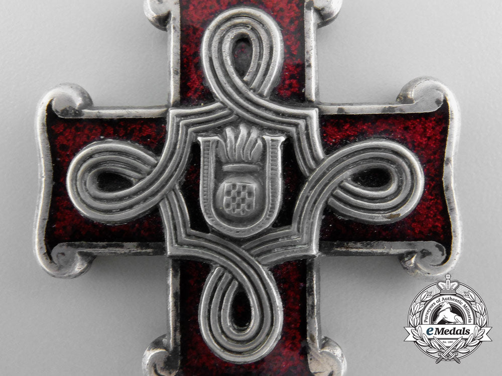 a_croatian_order_of_merit_for_christians;_first_class_by_braca_knaus,_zagreb_a_5478