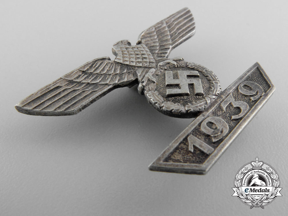 a_clasp_to_the_iron_cross_first_class1939_by_deumer_a_5515