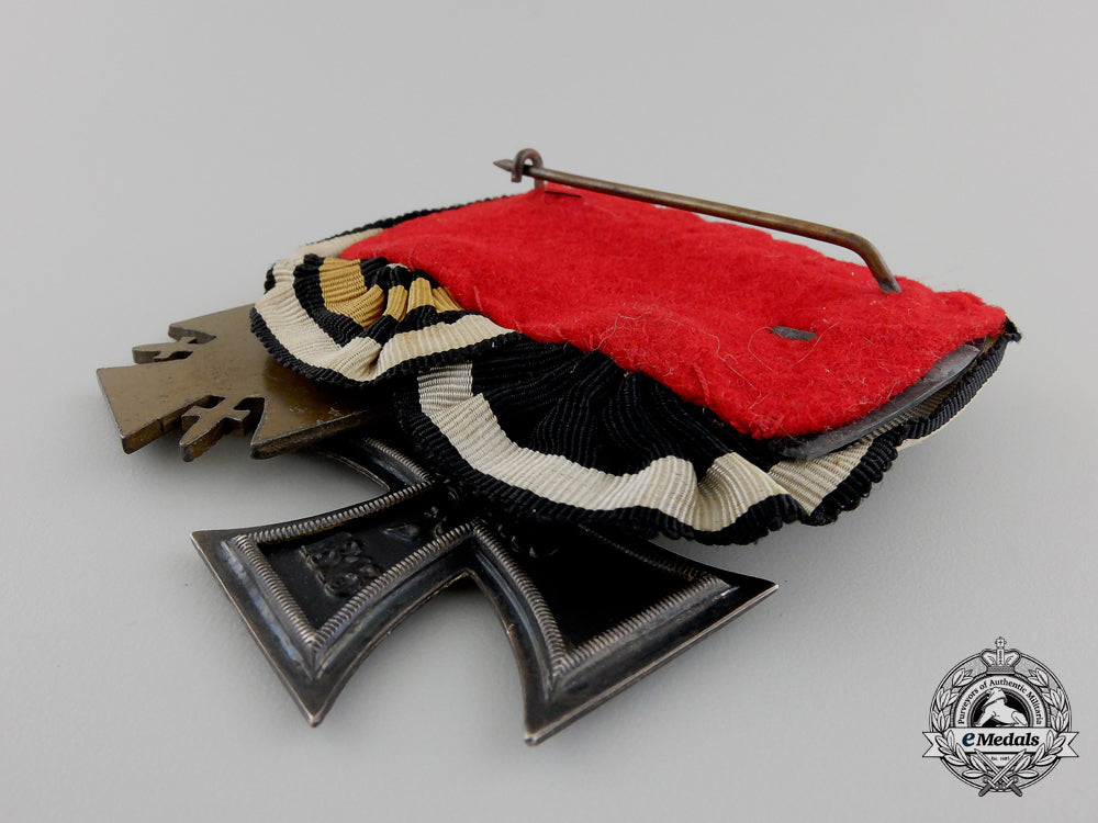 a_first_war_german_iron_cross_medal_pair_by_assmann&_söhne_a_567