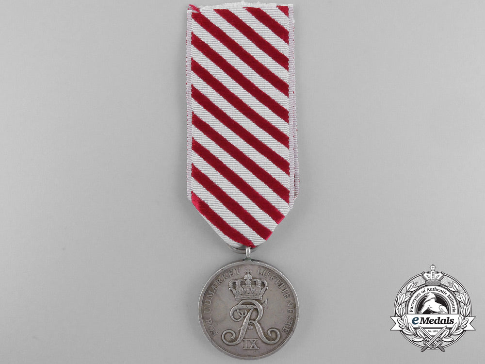 Dannish Ruck Ribbon Denmark, Kingdom. A Rare Second War Danish Distinguished Flying Medal ...
