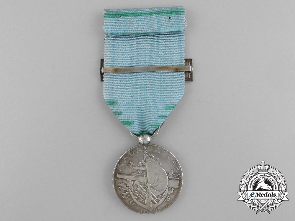 france,_republic._a1895_madagascar_campaign_medal_a_5874