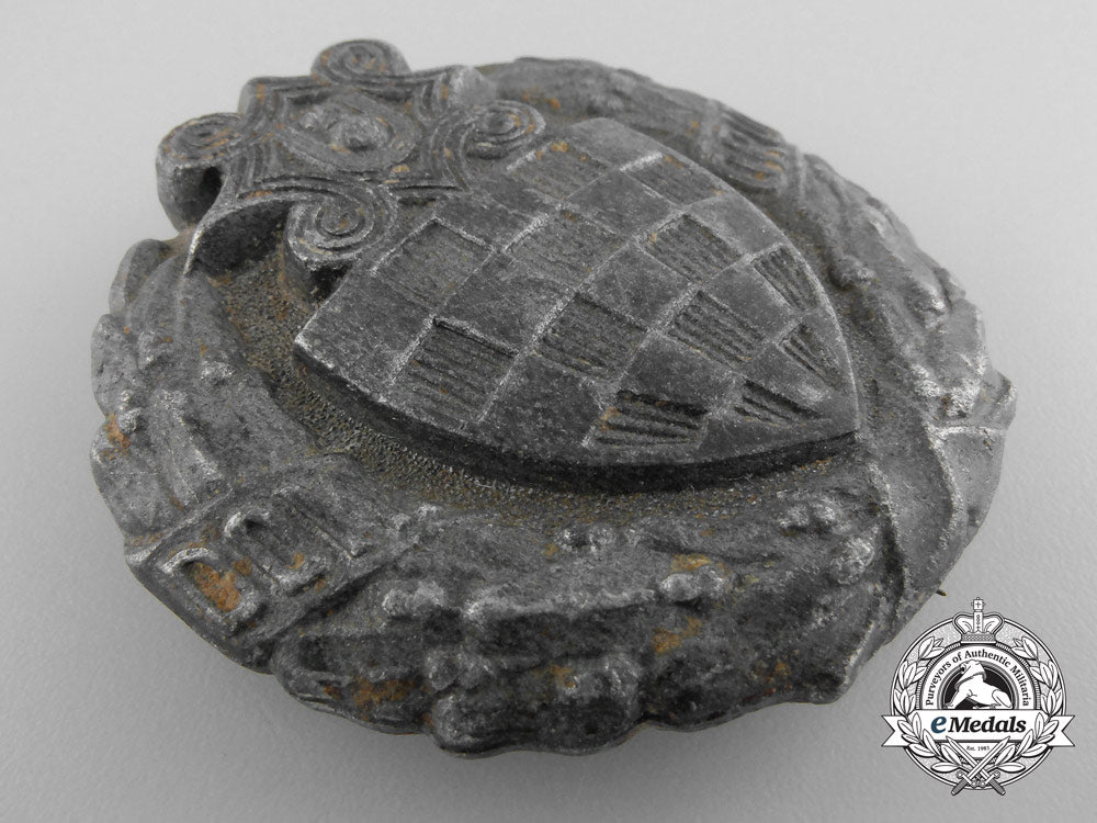 a_second_war_croatian_home_guard_gendarmerie_leaders_badge_a_5937