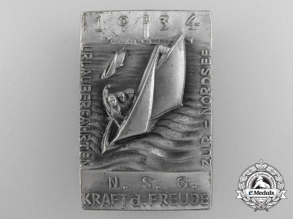 germany._a_vacation_trips_to_the_north_sea_badge,_c.1934_a_6051