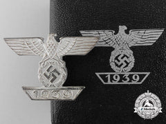 A Mint Clasp To The Iron Cross 1939 By B.h. Mayer; 1St Class With Case