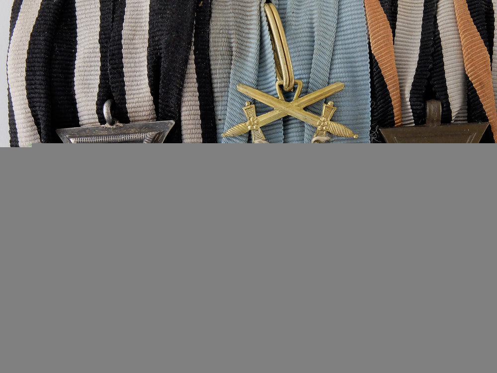 a_fine_first&_second_war_german_red_cross_honor_award_medal_bar_a_62