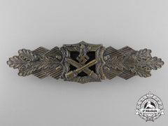 A Bronze Grade Close Combat Clasp By A.g.m.u.k.