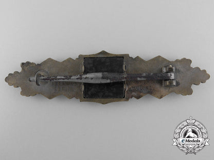 a_bronze_grade_close_combat_clasp_by_a.g.m.u.k._a_6572