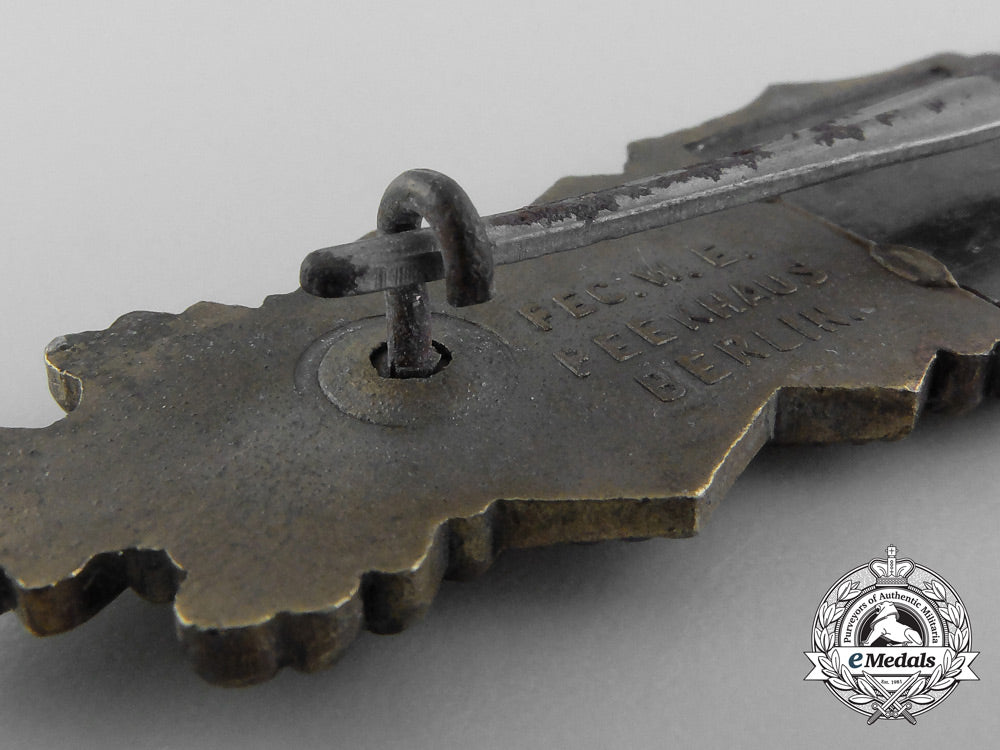 a_bronze_grade_close_combat_clasp_by_a.g.m.u.k._a_6575