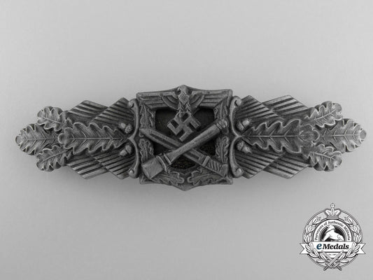 a_bronze_grade_close_combat_clasp_by_friedrich_linden,_lüdenscheid_a_6728
