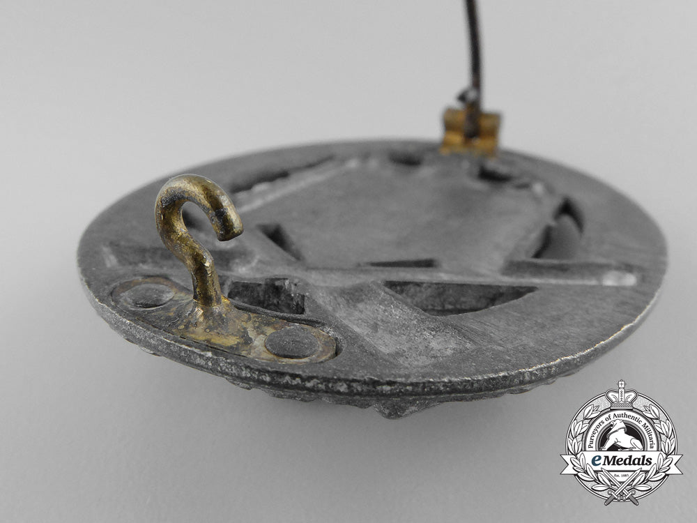 a_general_assault_badge_by"_unknown_maker10"_a_6942