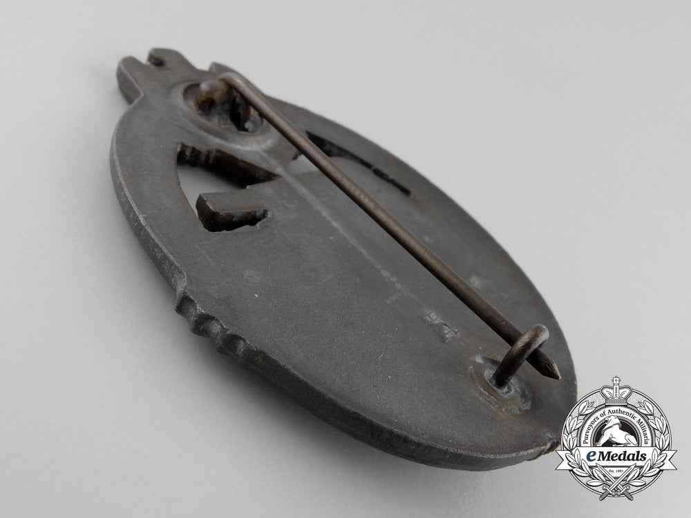 a_bronze_grade_tank_badge_by_hermann_aurich,_dresden_a_6982