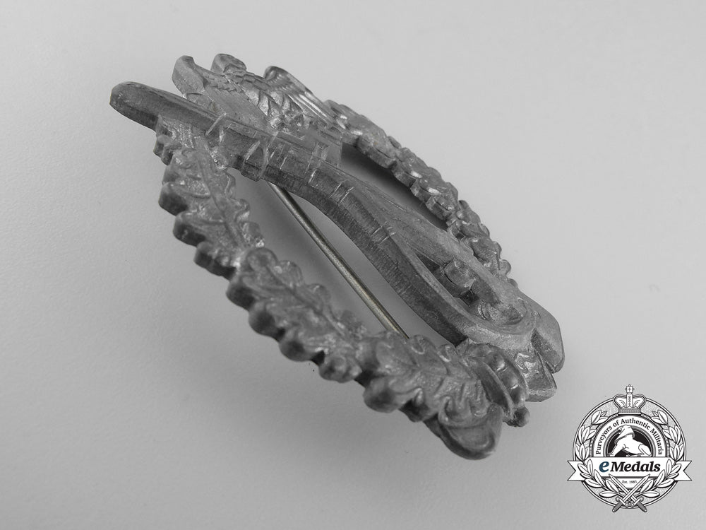 an_infantry_badge;_silver_grade_by_friedrich_linden,_lüdenscheid_a_6997