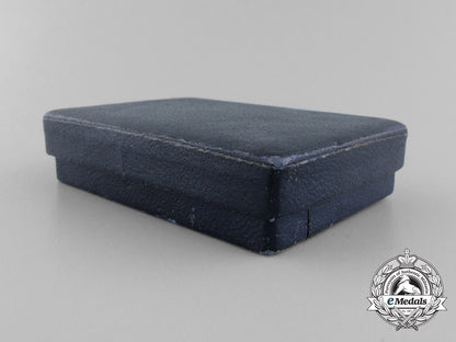 a_clasp_to_the_iron_cross_second_cl.1939;_type_i_with_box_of_issue_a_7037