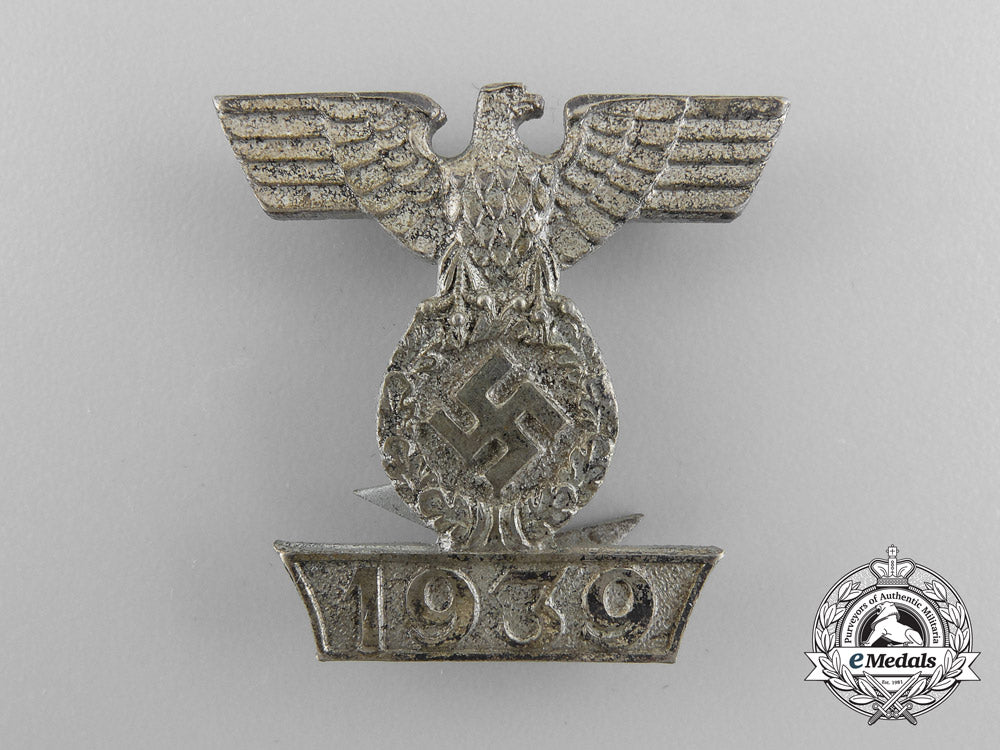 a_clasp_to_the_iron_cross_second_cl.1939;_type_i_with_box_of_issue_a_7040