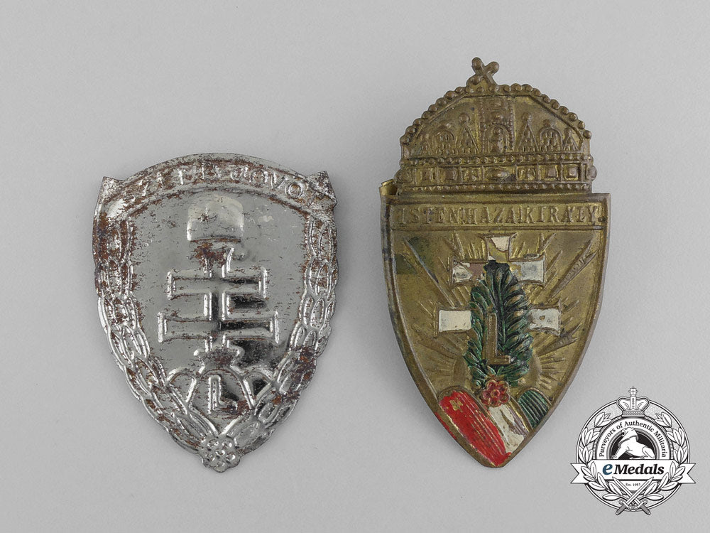 two_hungarian_levente(_hungarian_equivalent_of_the_hitler_youth)_cap_badges_a_7149