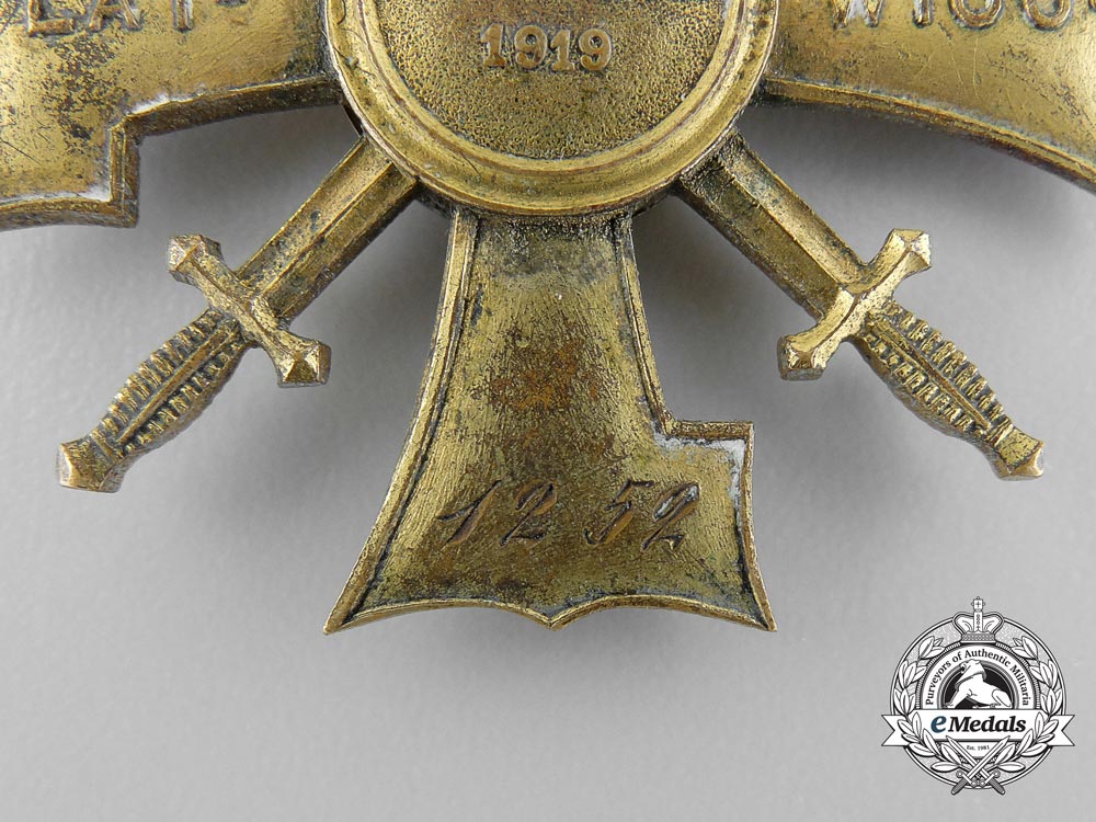 latvia._an_order_of_the_bear_slayer,_knight's_cross,_c.1930_a_7276_1_1
