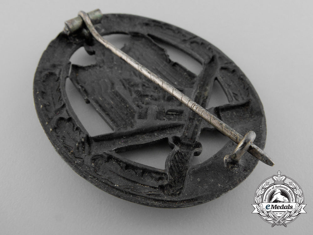 two_second_war_german_badges_a_7657