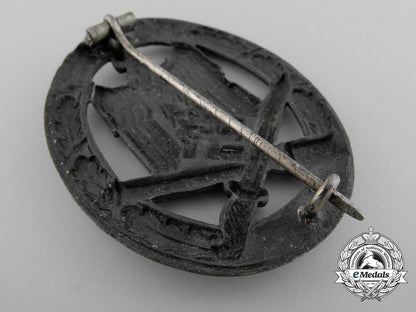 two_second_war_german_badges_a_7657