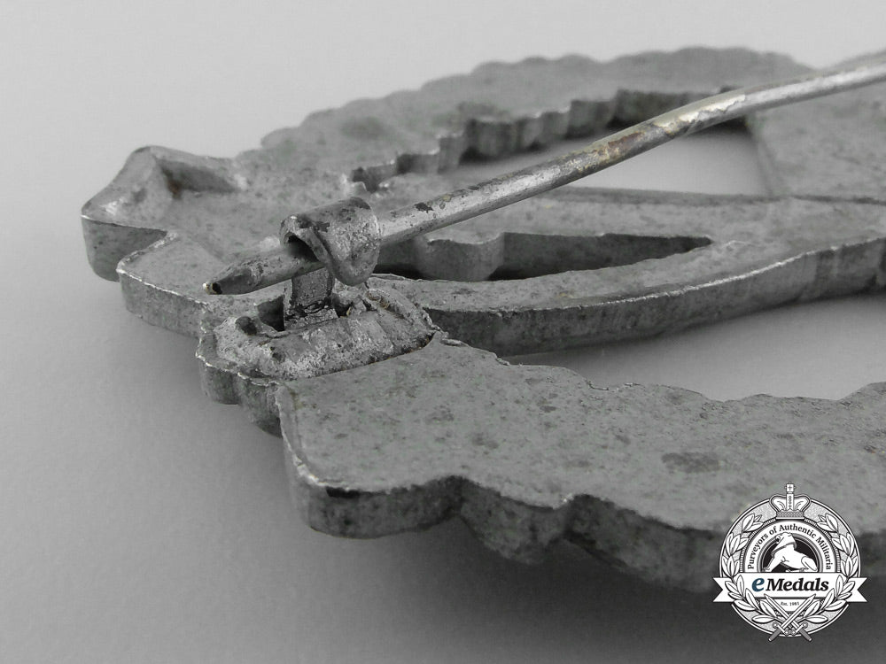 an_army_infantry_badge;_silver_grade_by_richard_simm&_söhne_a_7674