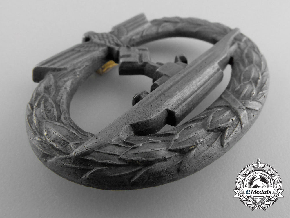 five_second_war_german_badges&_insignia_a_7680