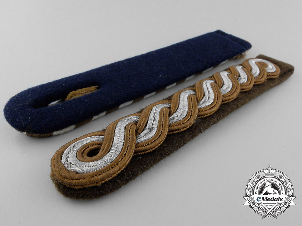 two_sa_shoulder_boards_a_7744