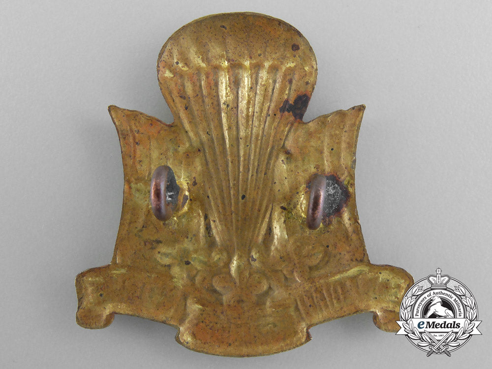 a_second_war_canadian_parachute_corps_cap_badge_a_7920