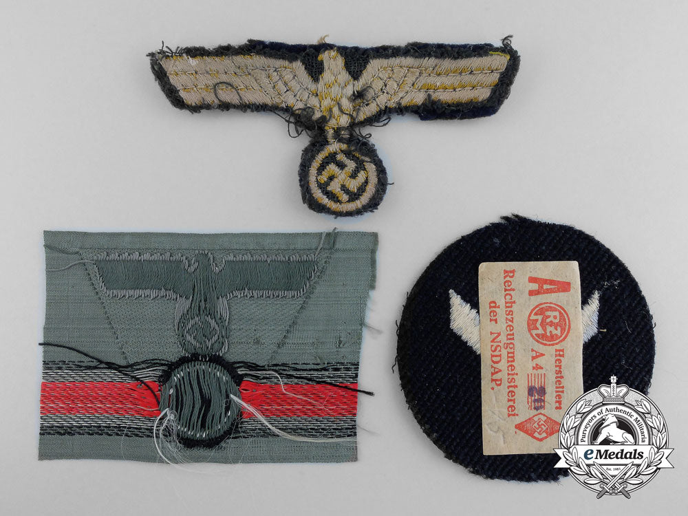 three_german_cloth_insignia_a_7965