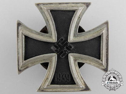 an_iron_cross_first_class1939_by_c.e.juncker_a_7972