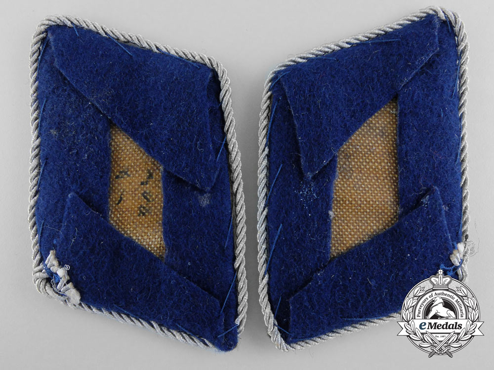 a_set_of_luftwaffe_medical_captain’s_collar_tabs_a_7991