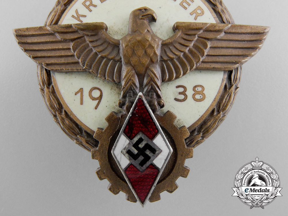 an_hj_national_trade_competition_victors_badge_a_8041