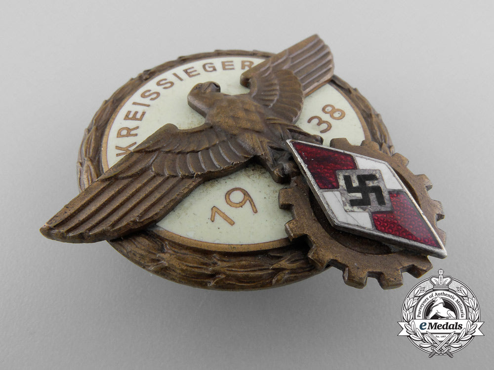 an_hj_national_trade_competition_victors_badge_a_8043