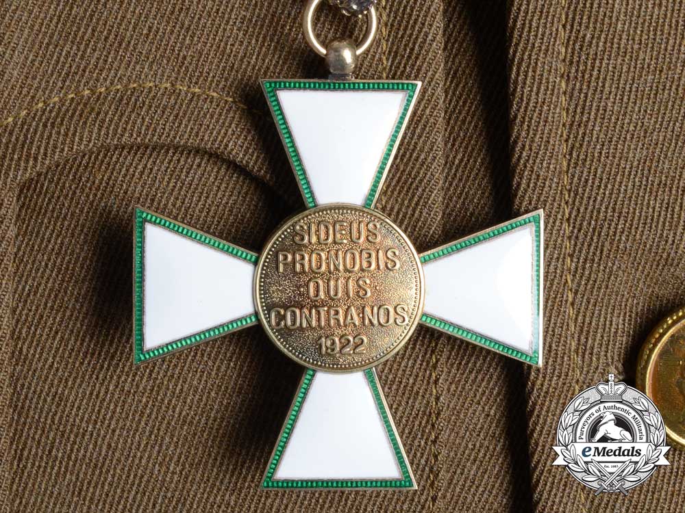 the_uniform&_awards_of_hungarian_general_vitez_istvan_kudriczy;_national_leader_of_the_levente_a_8180