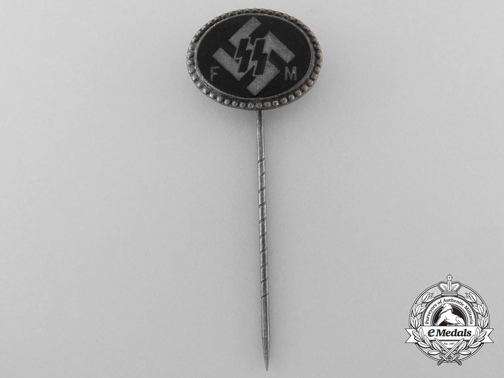an_ss(_fm)_supporting_members_badge_a_8203