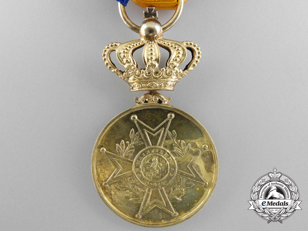 a_dutch_order_of_orange-_nassau;_gold_grade_medal_a_8317