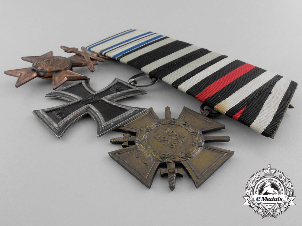 a_first_war_bavarian&_iron_cross_medal_bar;_h.r.wilm_a_8330_1