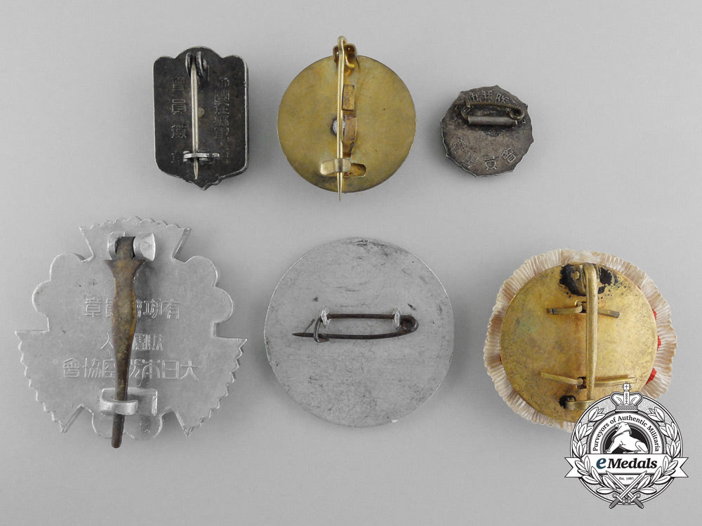 six_second_war_period_japanese_badges&_awards_a_8403