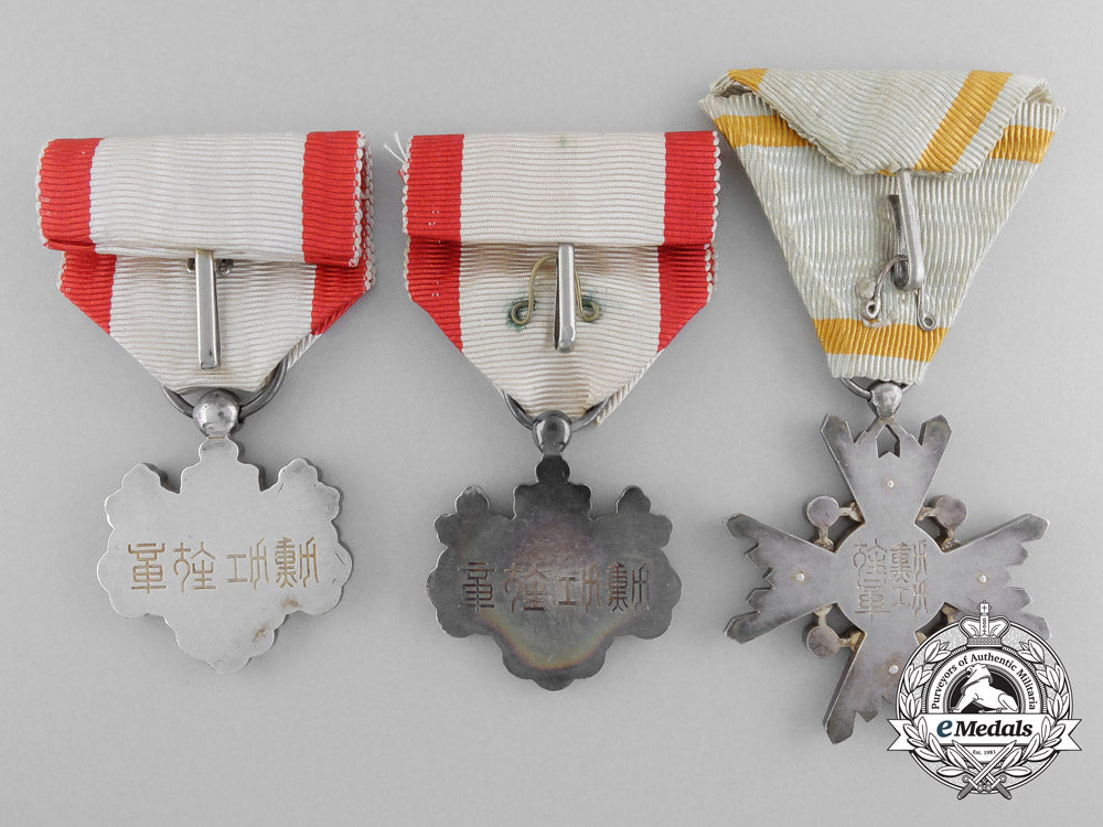 three_japanese_orders&_decorations_a_8406