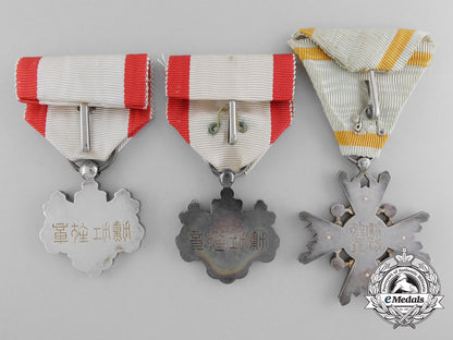 three_japanese_orders&_decorations_a_8406