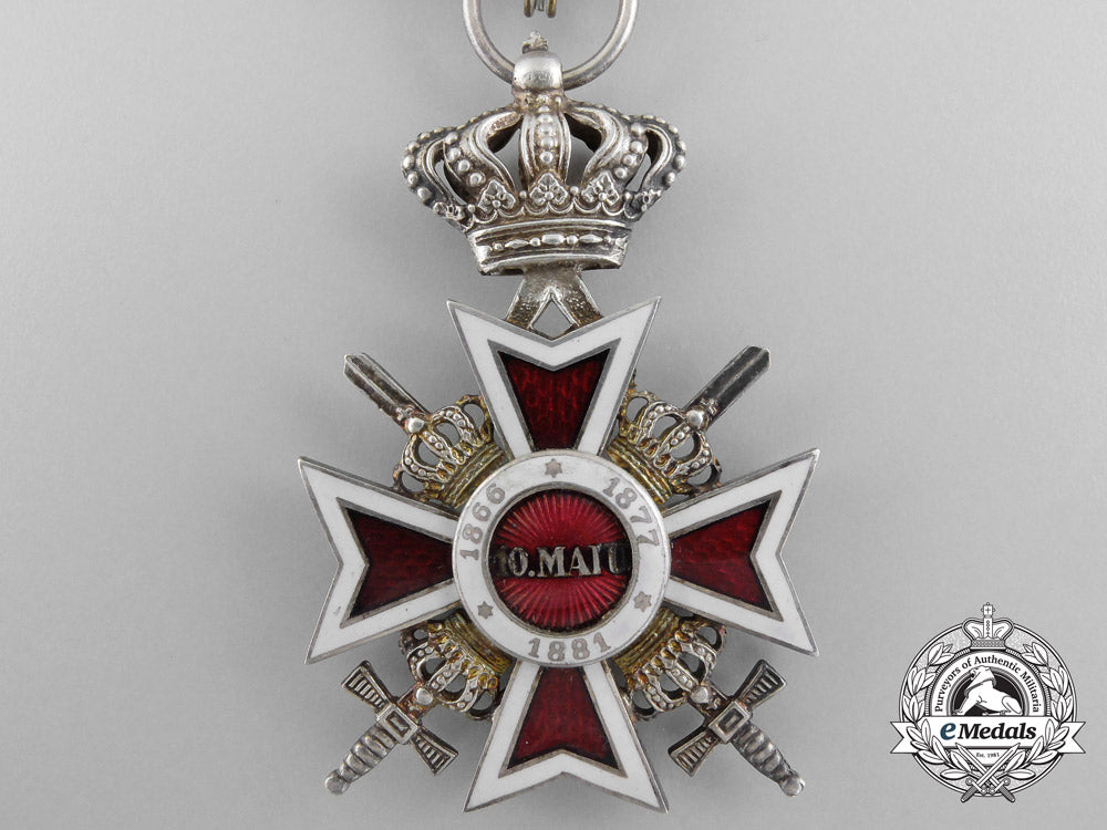 two_romanian_orders_and_medals_a_8415