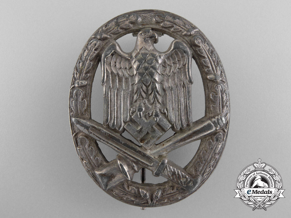 a_general_assault_badge;_unmarked_a_8492